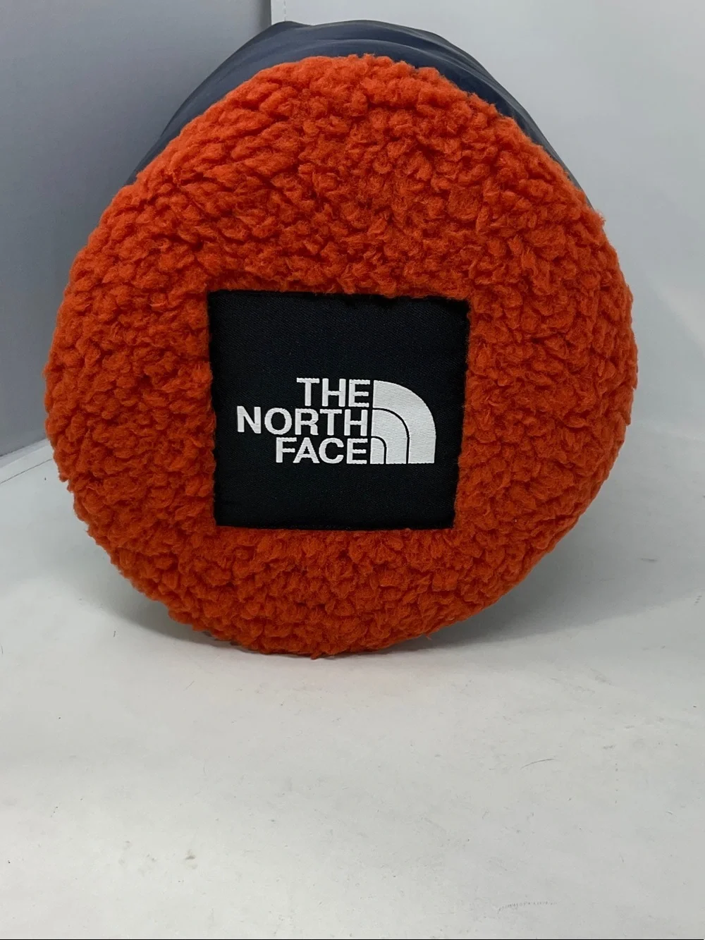 The North Face Wawona Fuzzy Blanket With Round Pouch with Black Logo Patch